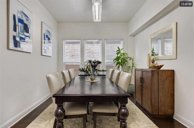 Building Photo - 4208 Bonanza Dr
