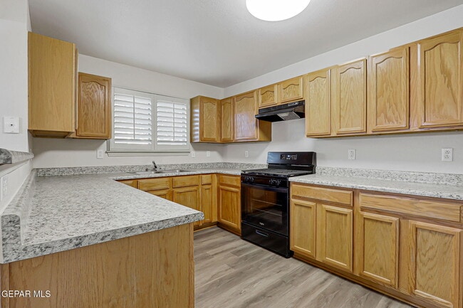 Building Photo - 14309 Pacific Point Dr