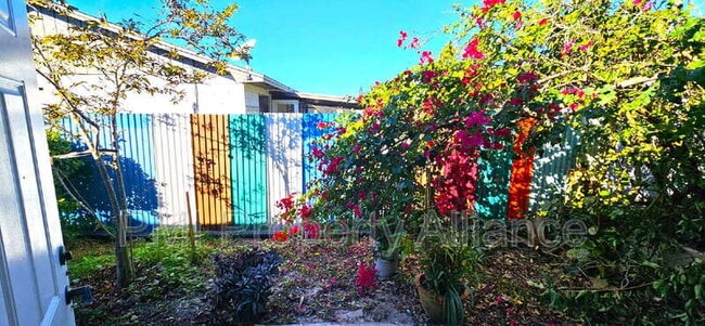 Building Photo - 5441 Arpana Dr