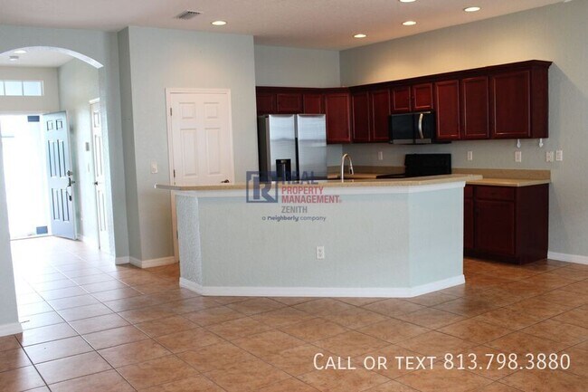 Building Photo - 1415 Summergate Dr