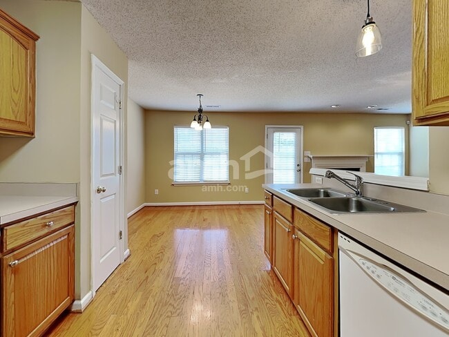 Building Photo - 273 Stone Meadow Ct