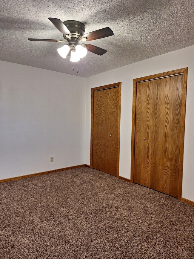 Building Photo - 1305 Galeta Ave