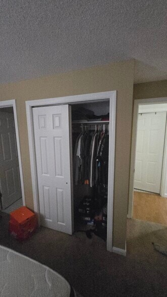 Building Photo - 31 Devereux St