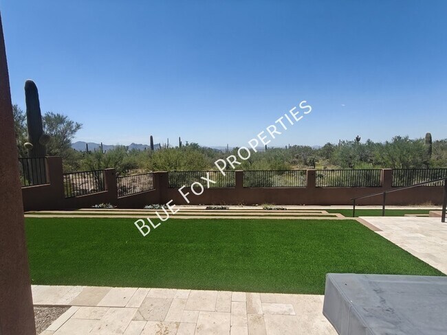 Building Photo - 13037 N Red Quail Pl