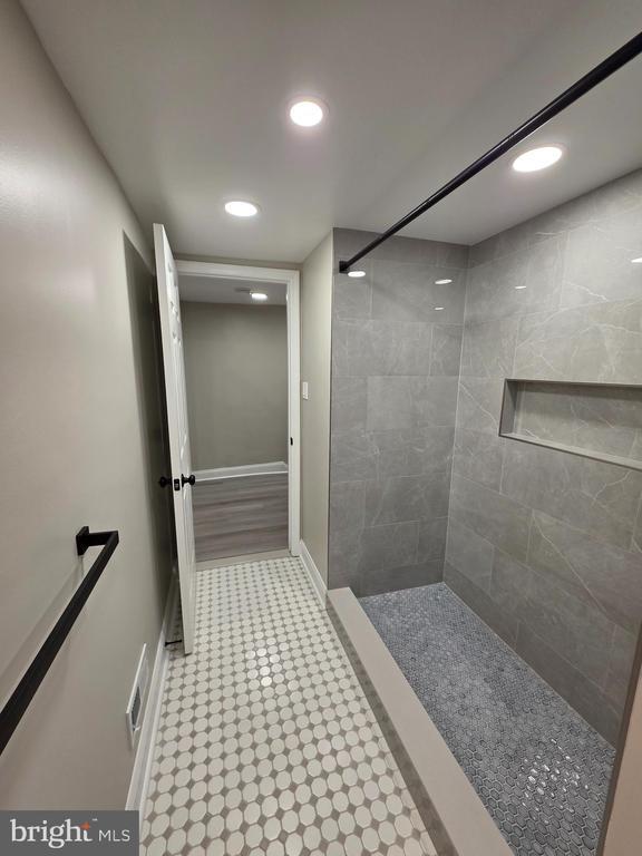 Building Photo - 4338 Cresson St