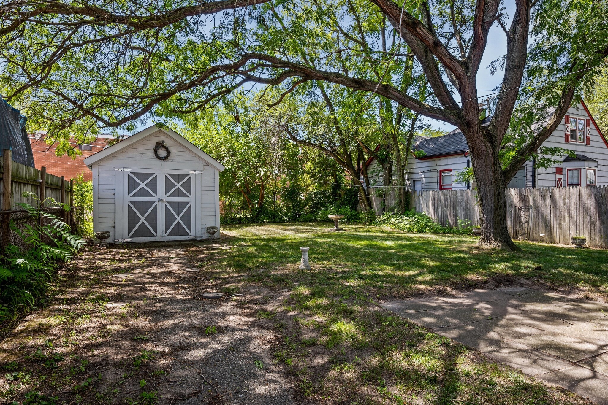 Building Photo - 4995 Anatole St