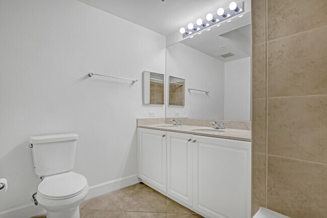 Building Photo - 1408 Renaissance Way