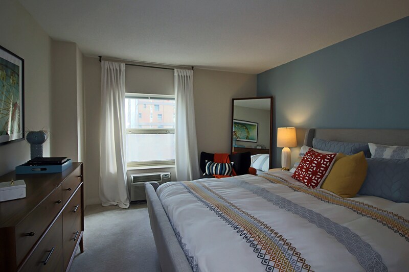 Building Photo - 9 W Chestnut St