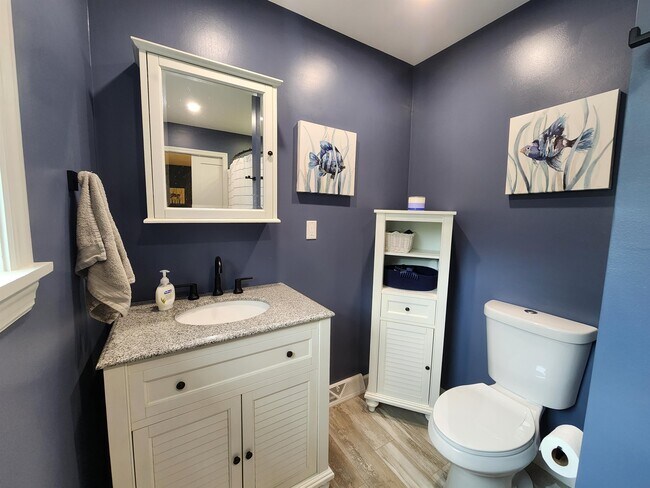 Building Photo - 13894 US-30