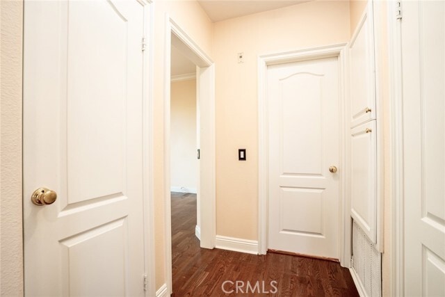 Building Photo - 12 Savona Ct