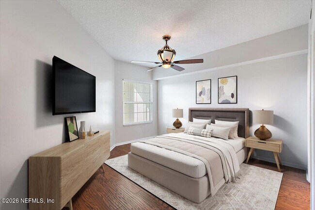 Building Photo - 1010 Bella Vista Blvd