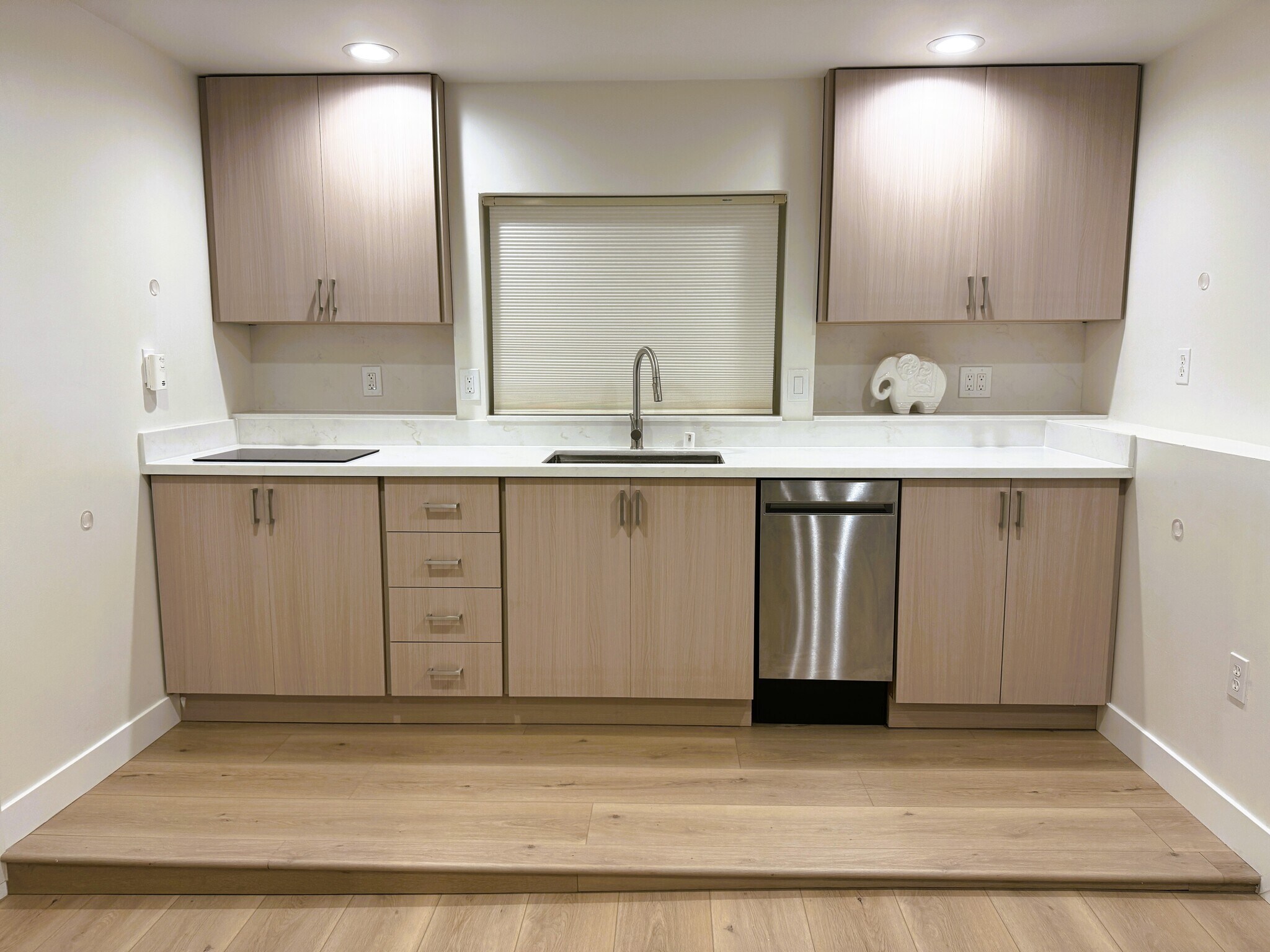 Building Photo - 168 Westwood Dr