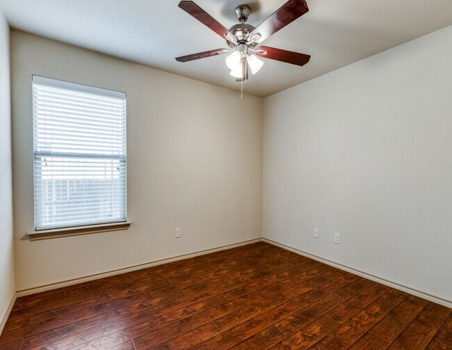 Building Photo - 5220 Austin Ridge Dr