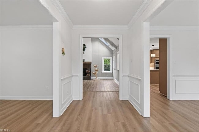 Building Photo - 7125 Grayfalcon Dr