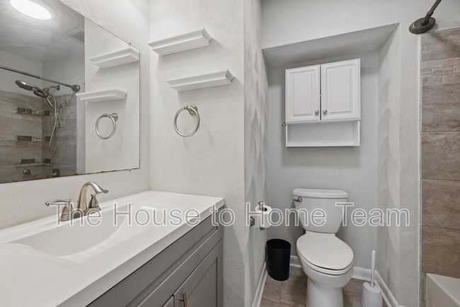 Building Photo - 3521 Brest Ave