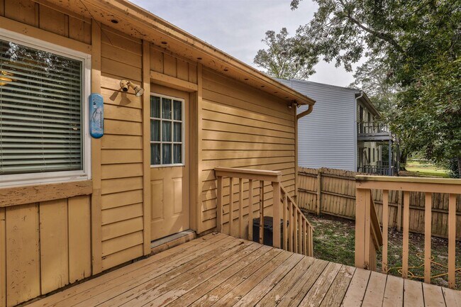Building Photo - 1609 Willow Bend Way
