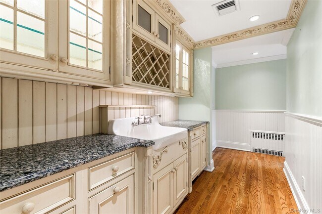 Building Photo - 103 Pleasant Ridge Rd