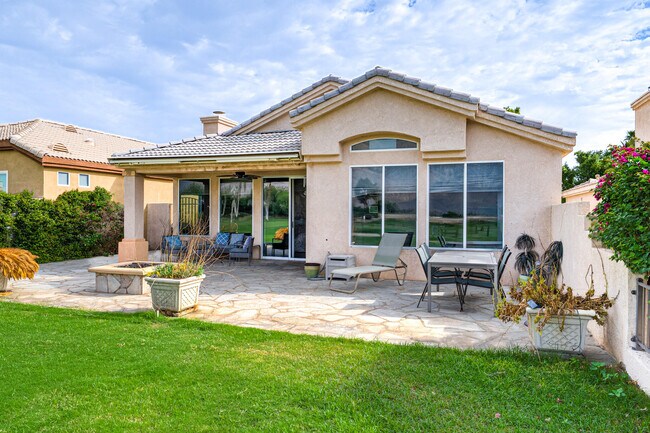 Building Photo - 29581 W Laguna Dr