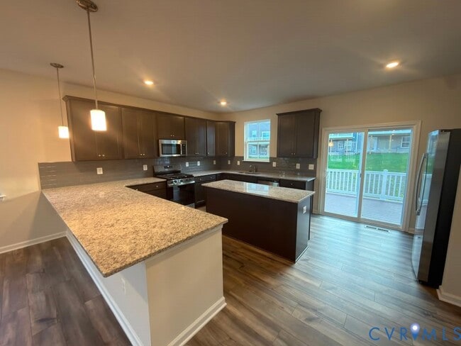 Building Photo - 8760 Whitman Dr