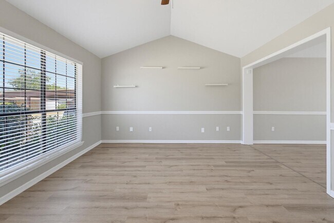 Building Photo - 3665 Trinity Ln
