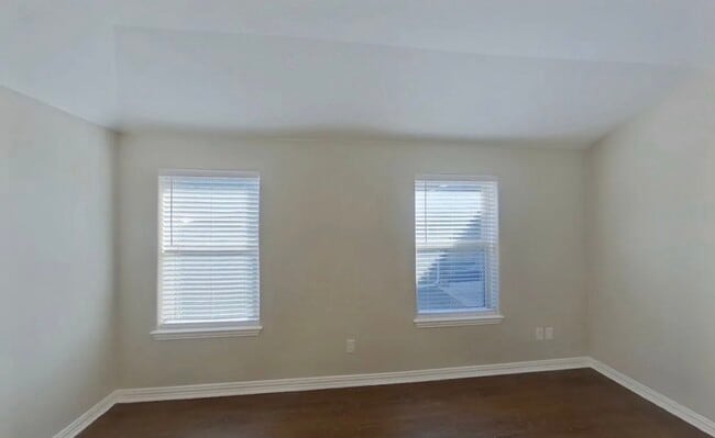 Building Photo - Stylish 3-Bedroom Residence Perfect for Family Living