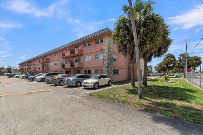 Building Photo - 17101 NW 57th Ave