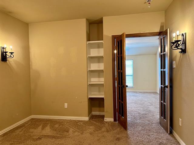 Building Photo - 7600 Archer Way