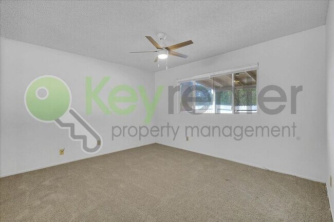 Building Photo - 3237 Irvindale Way