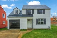 Building Photo - 740 Pershing St