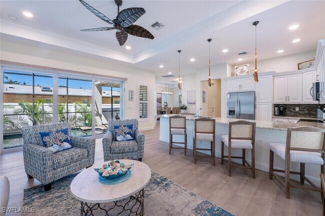 Building Photo - 730 95th Ave N