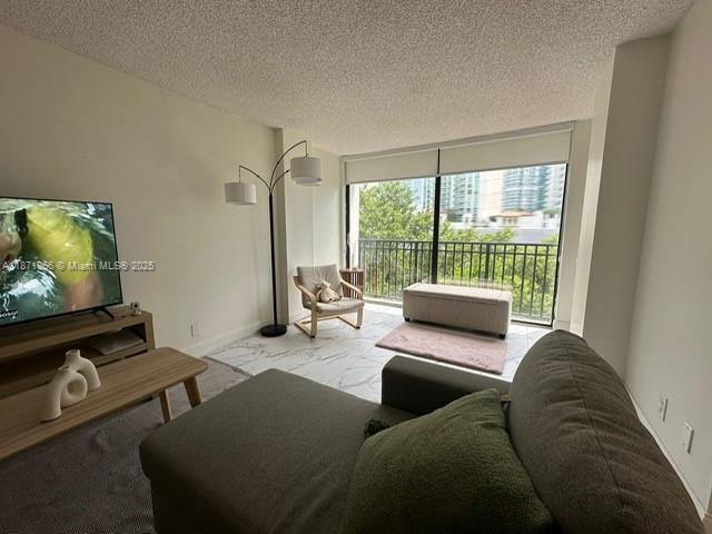 Building Photo - 16909 N Bay Rd