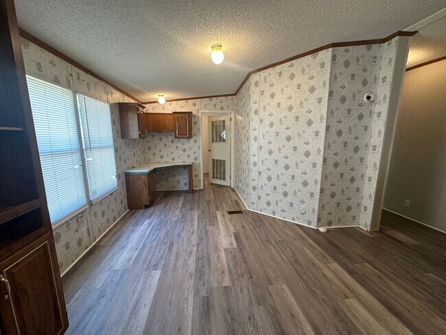 Building Photo - 16521 Timberwood