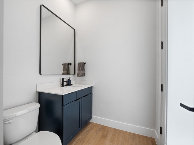 Building Photo - 239 Hampton Loop