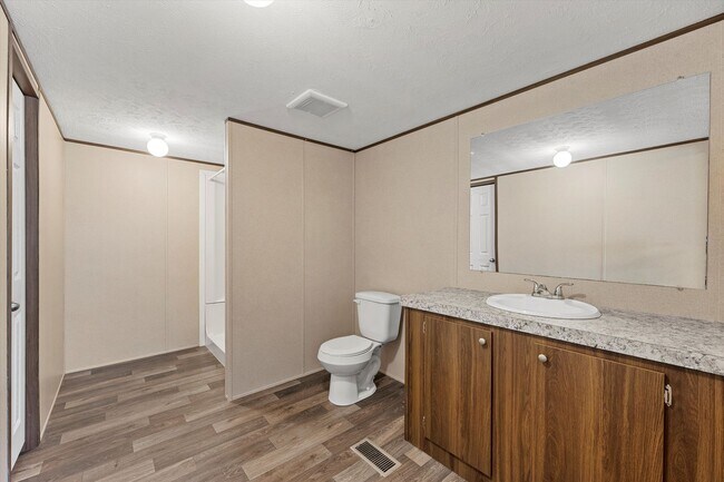 Building Photo - Spacious Country Living In Gholson