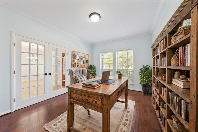 Building Photo - 2642 Tacoma Springs Dr