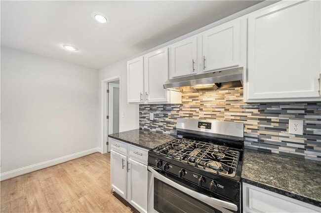 Building Photo - 2653 Tilson Rd