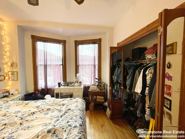 Building Photo - 616 Columbus Ave