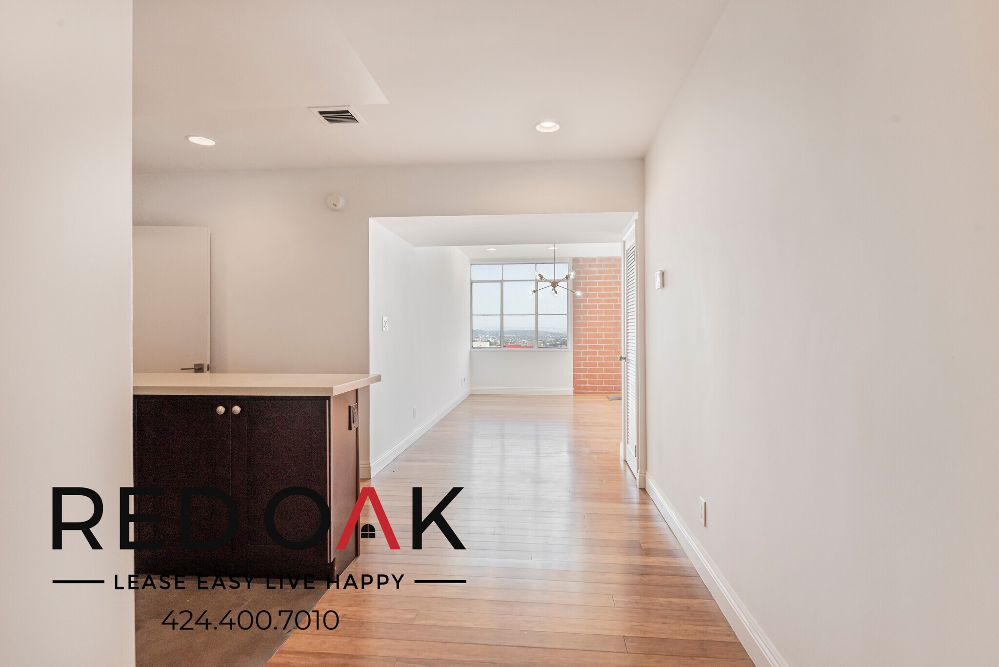 Building Photo - 1211 Horn Ave