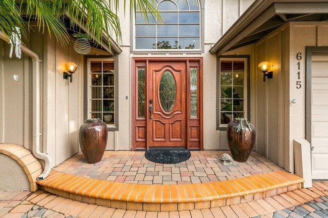 Building Photo - 6115 Manzanillo Dr