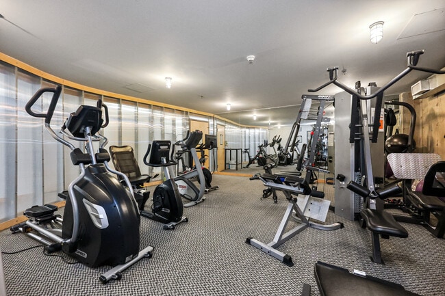 Building Photo - 10 Ann St