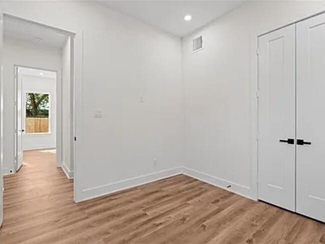 Building Photo - 6532 Weston St