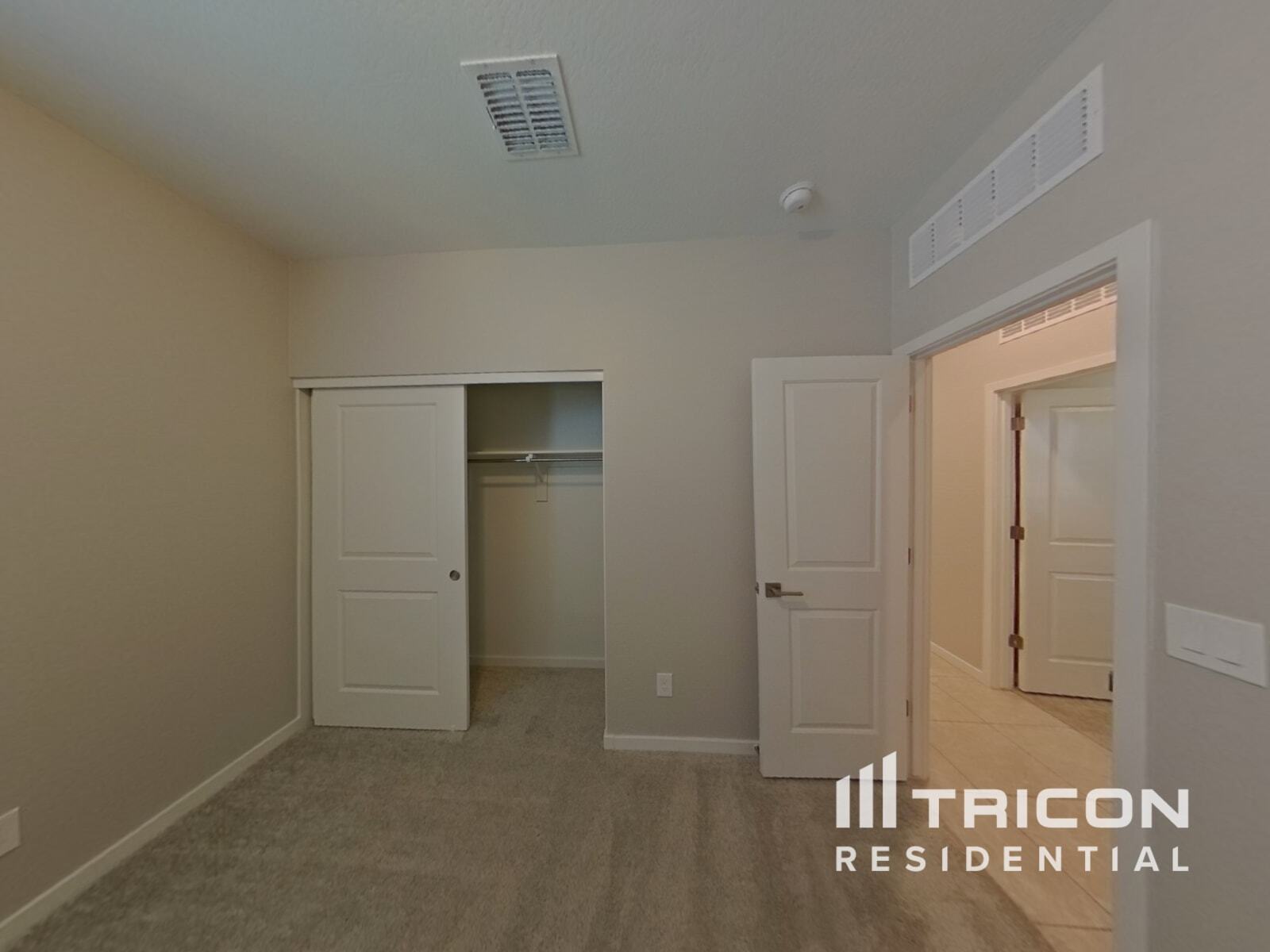 Building Photo - 40381 W Hillman Dr