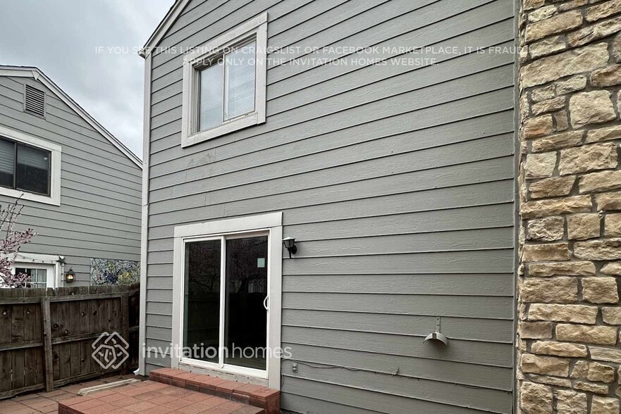 Building Photo - 11701 E Cornell Cir