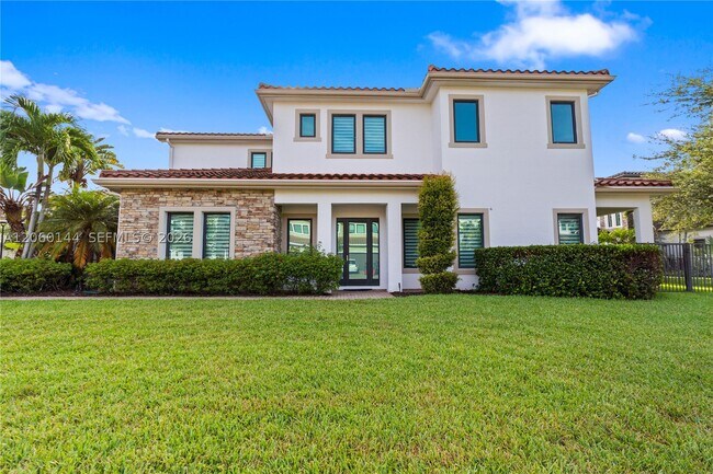 Building Photo - 3472 Emerson Dr