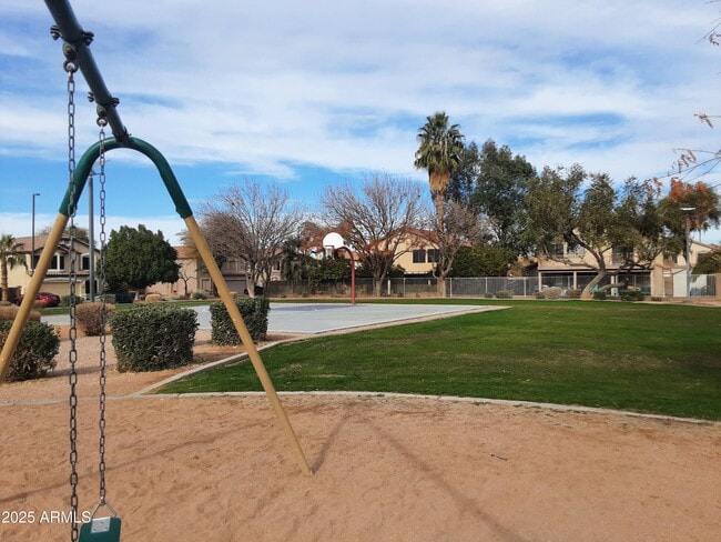 Building Photo - 1401 E Jasper Dr