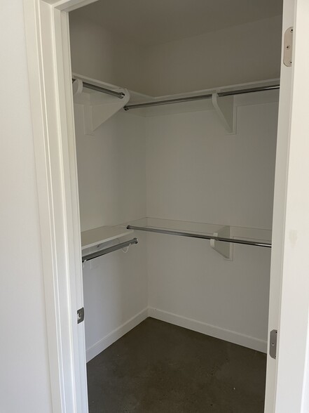 Master walk-in closet - 455 N Cypress St