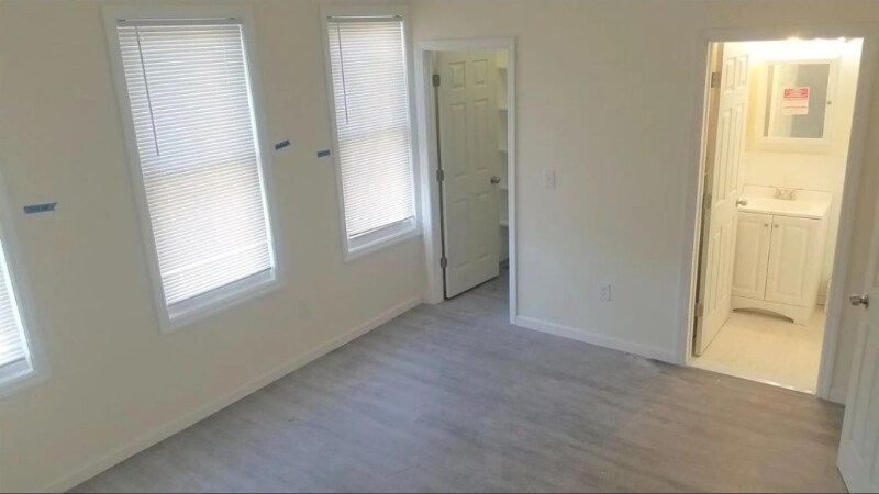 Building Photo - 97 Wade St