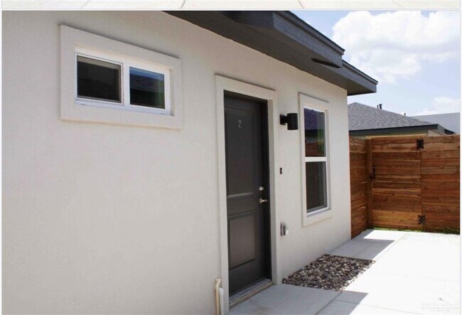 Building Photo - 3600 Jessica Ln