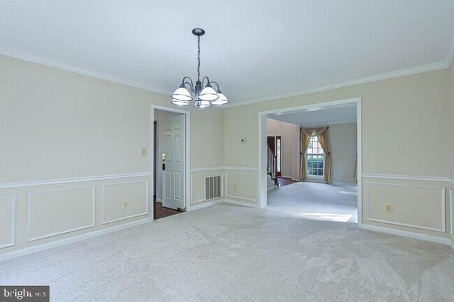 Building Photo - 9110 Autumn Oak Ct