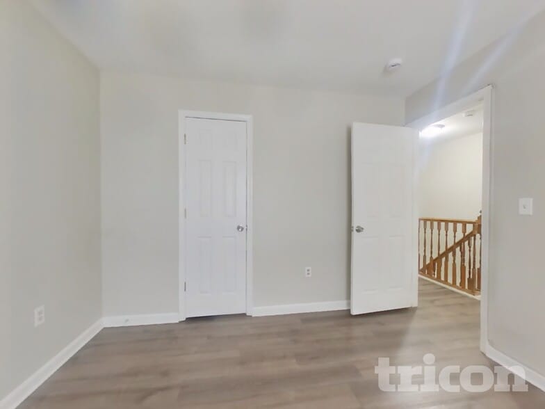 Building Photo - 3182 Gainsborough Ct